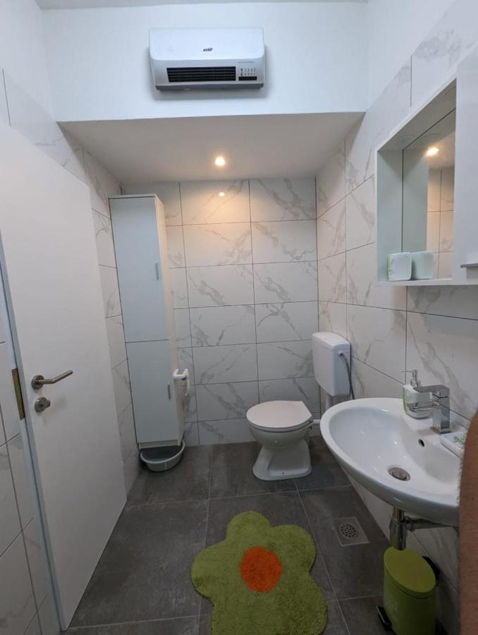 Apartamento Apartman Bonaca Šibenik Exterior foto