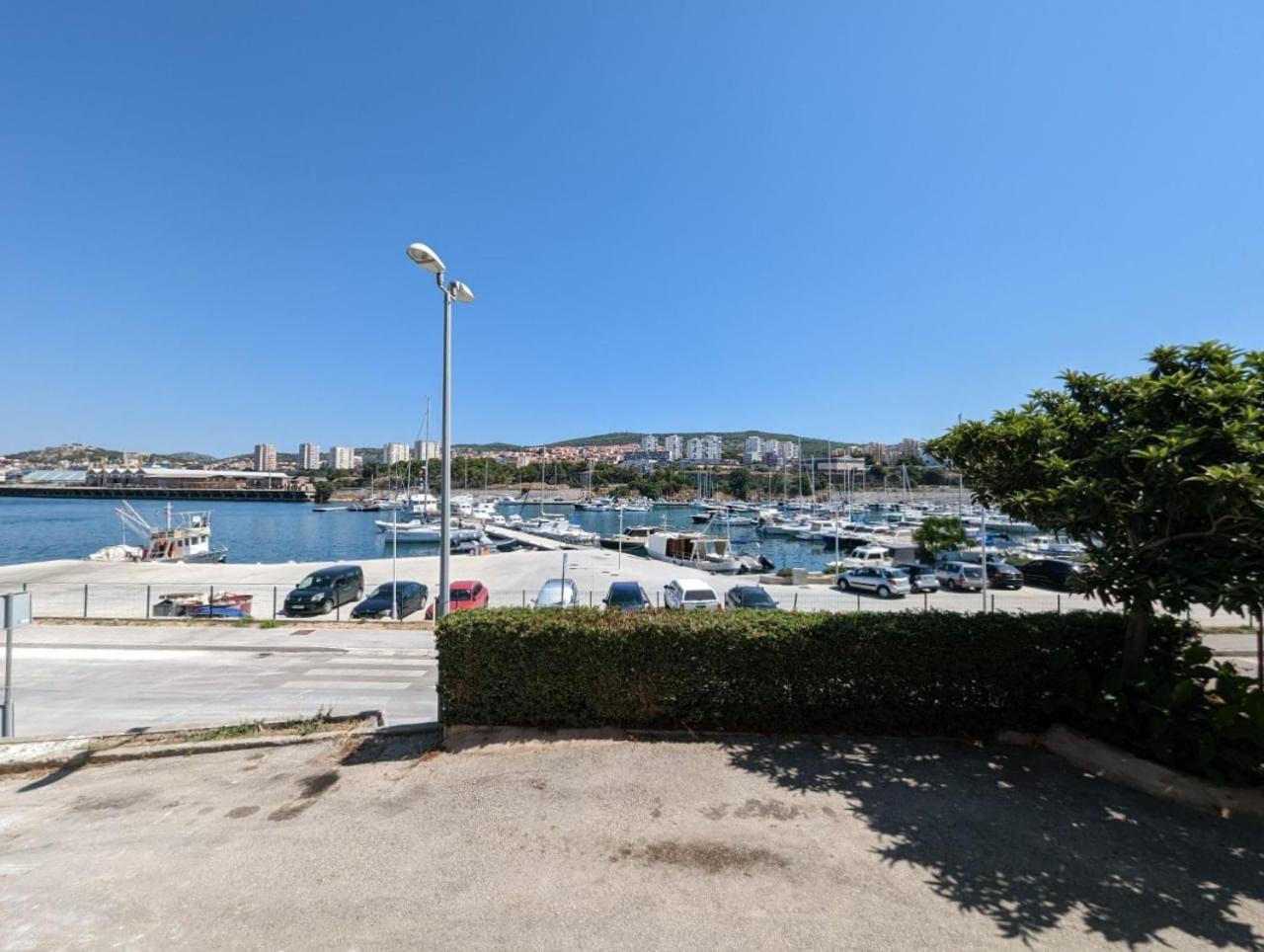 Apartamento Apartman Bonaca Šibenik Exterior foto